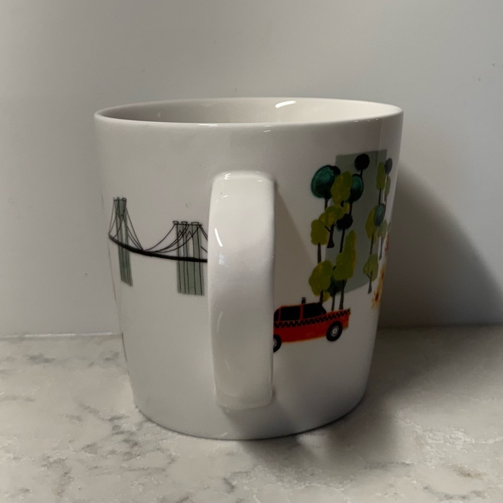 New York Cityscape White Mug Grace Teaware - Picture 2 of 7